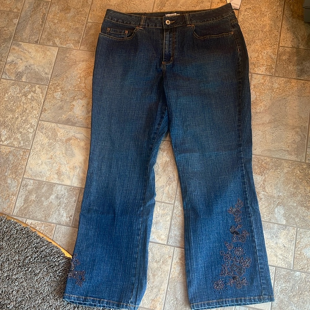 Coldwater Creek bootcut leg Jeans with Decorative flowers